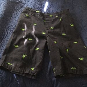 Size 6 dinosaur 🦖 shorts